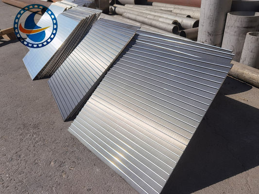 620mm Genişliği Paslanmaz Çelik AISI 316L Asit Yıkama Yüzeyi ile Kılıf Tel Ekran Plakaları